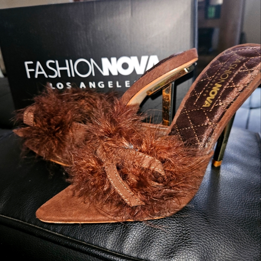 Fashion Nova Brown Feathered Heels